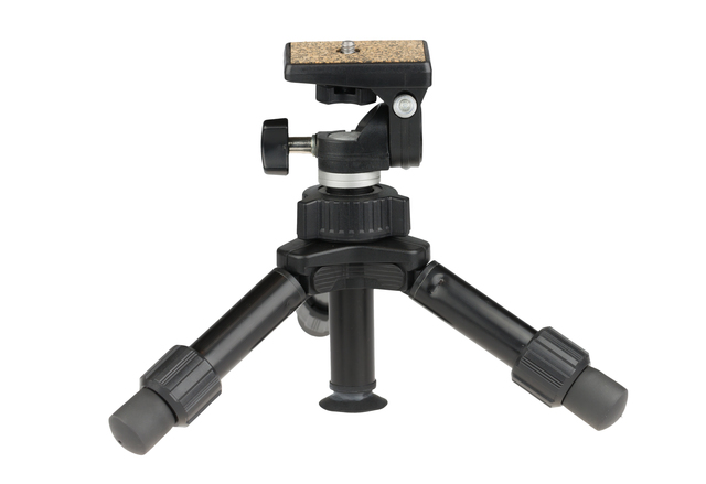 カメラ三脚の簡単な初歩や基本的な使い方・利用方法・仕様方法・やり方